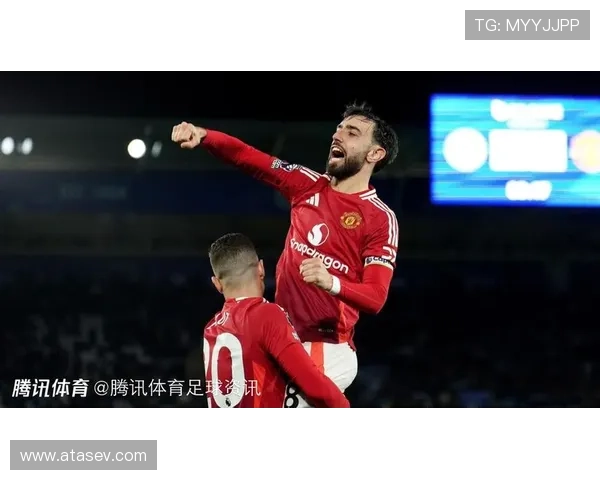 B费继鲁尼后首获曼联最佳球员